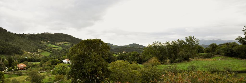 Trisqueles Y Buganvillas Villaviciosa  Eksteriør billede
