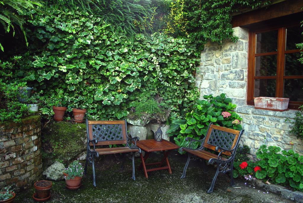 Trisqueles Y Buganvillas Villaviciosa  Eksteriør billede