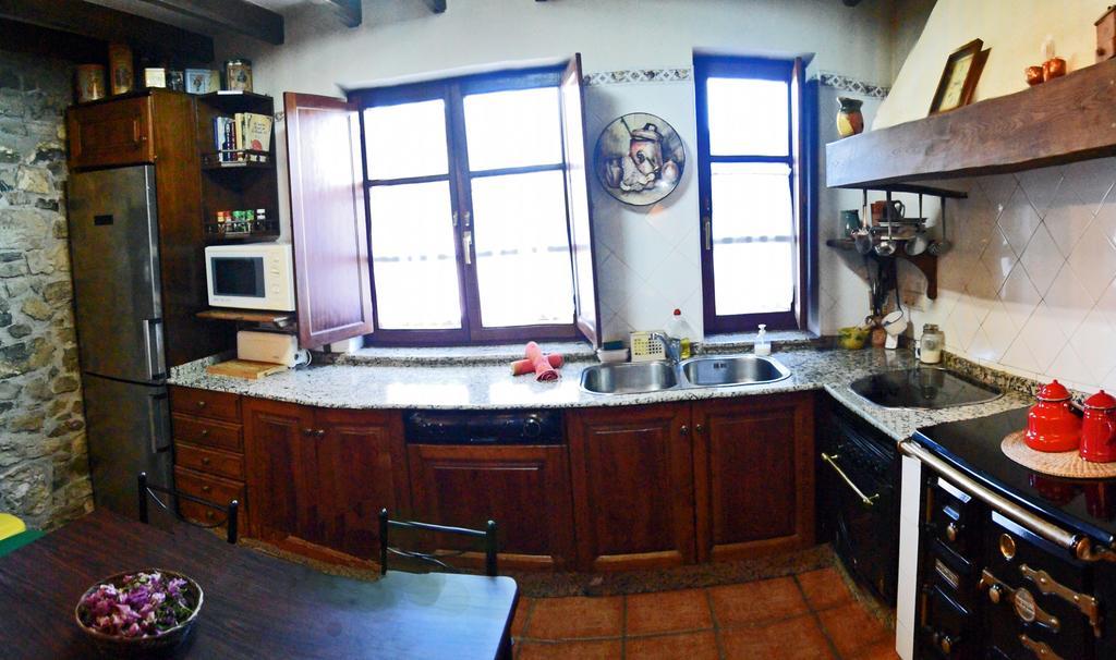 Trisqueles Y Buganvillas Villaviciosa  Eksteriør billede