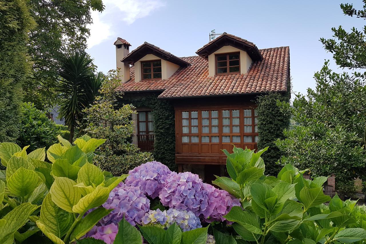 Trisqueles Y Buganvillas Villaviciosa  Eksteriør billede