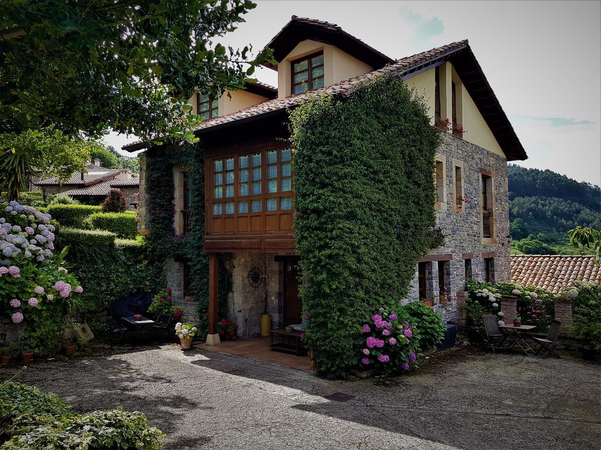 Trisqueles Y Buganvillas Villaviciosa  Eksteriør billede