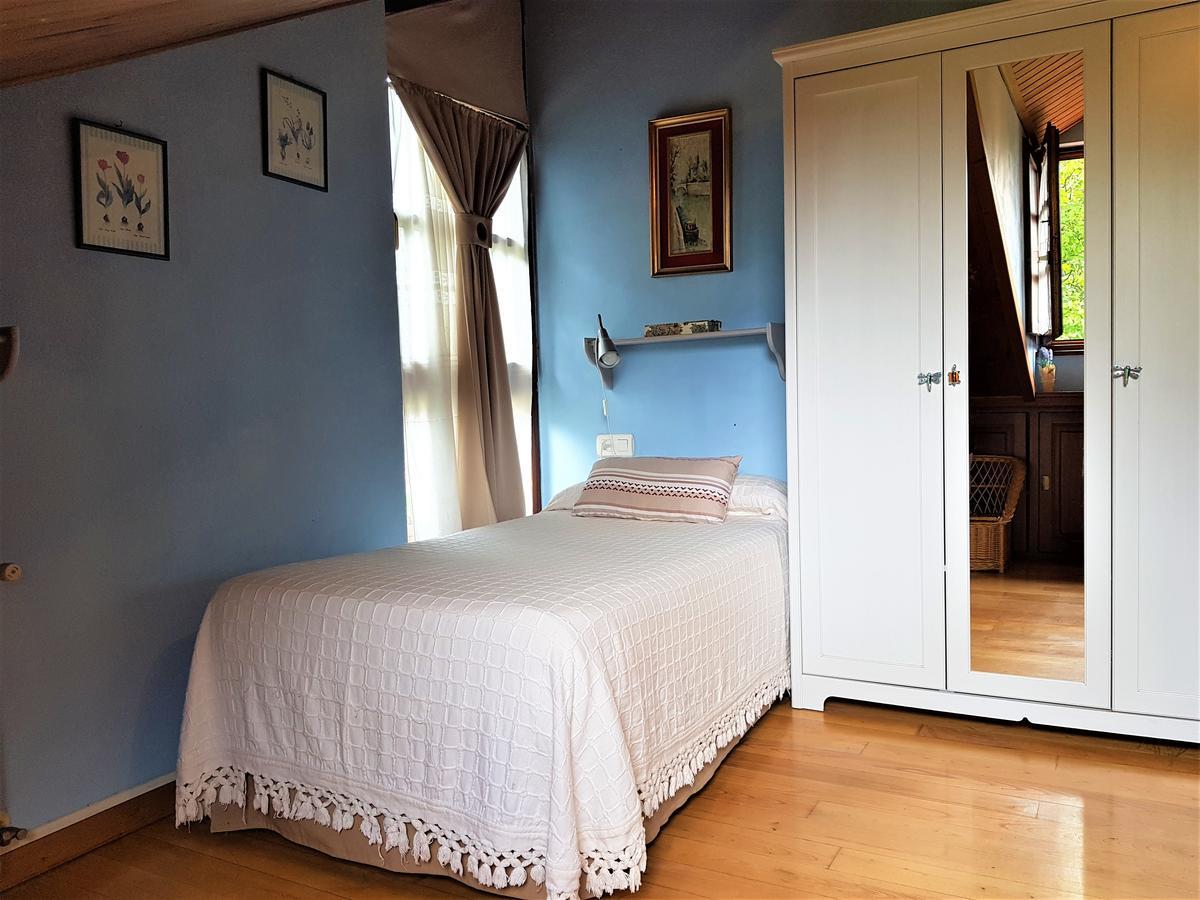 Trisqueles Y Buganvillas Villaviciosa  Eksteriør billede